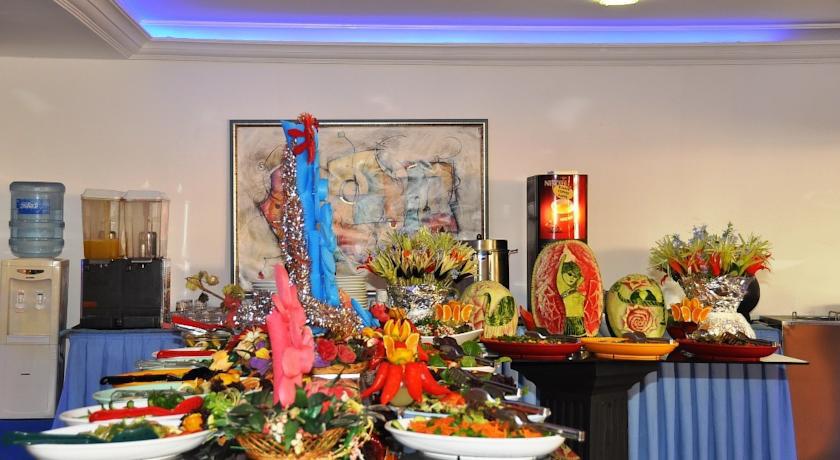 Blue Night Hotel โคนัคคลึ ภายนอก รูปภาพ